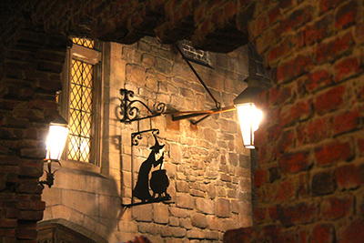 Leaky Cauldron Exterior